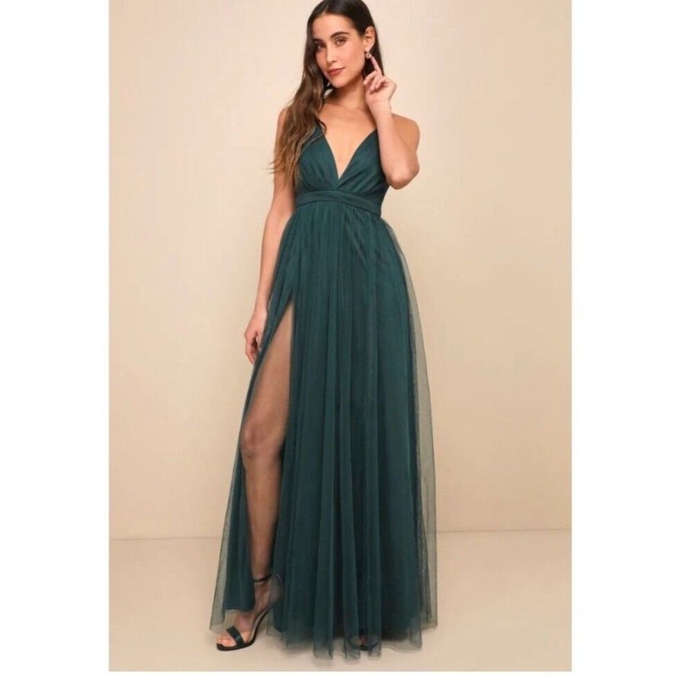 NWT Lulus Rare Beauty Green Tulle Backless Full Length Adjustable Straps L